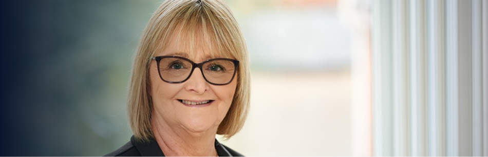 Headshot of Carole Vizzard